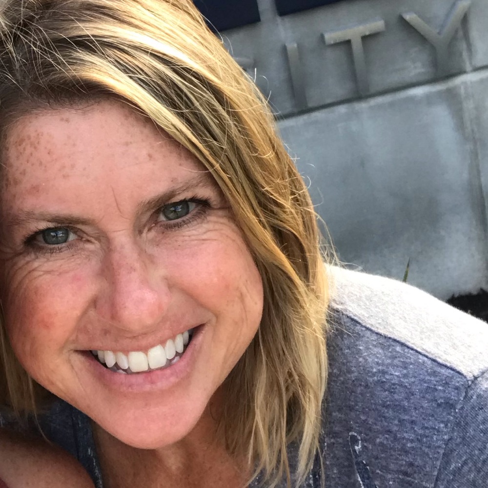 Meet your Posher, Jennifer